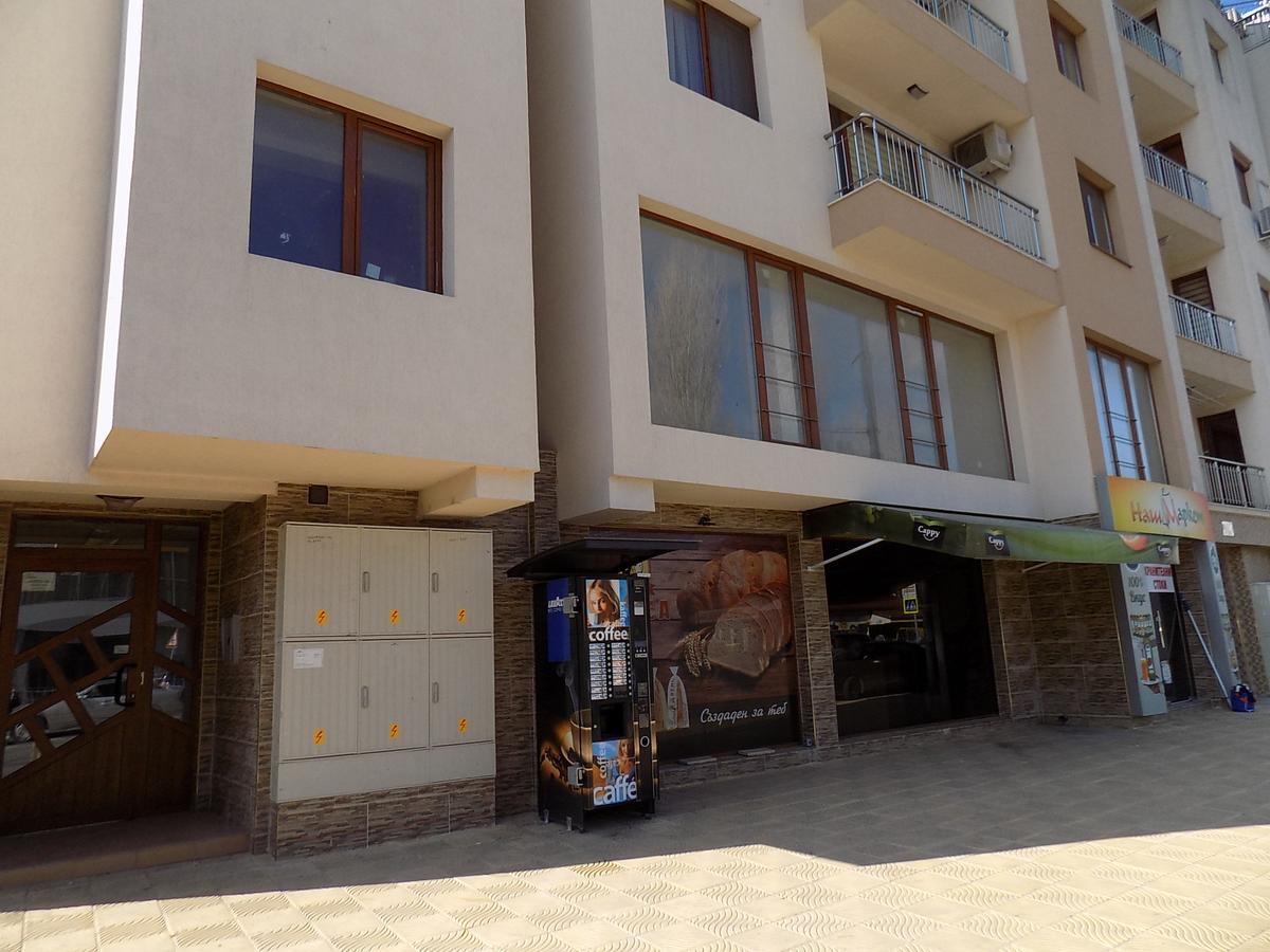 Apartment Silvi Varna Exterior photo